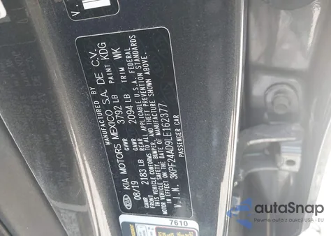 2020 Kia Forte Lxs z USA, uszkodzony, nr VIN 3KPF24AD9LE162377